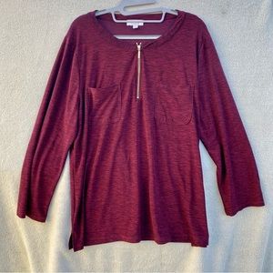 🌻 2/$15 Jones Studio Burgundy Red Long Sleeve Top with zipper